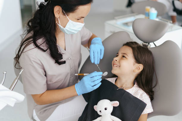 Best Emergency Dentist for Knocked-Out Tooth in Marengo, IA